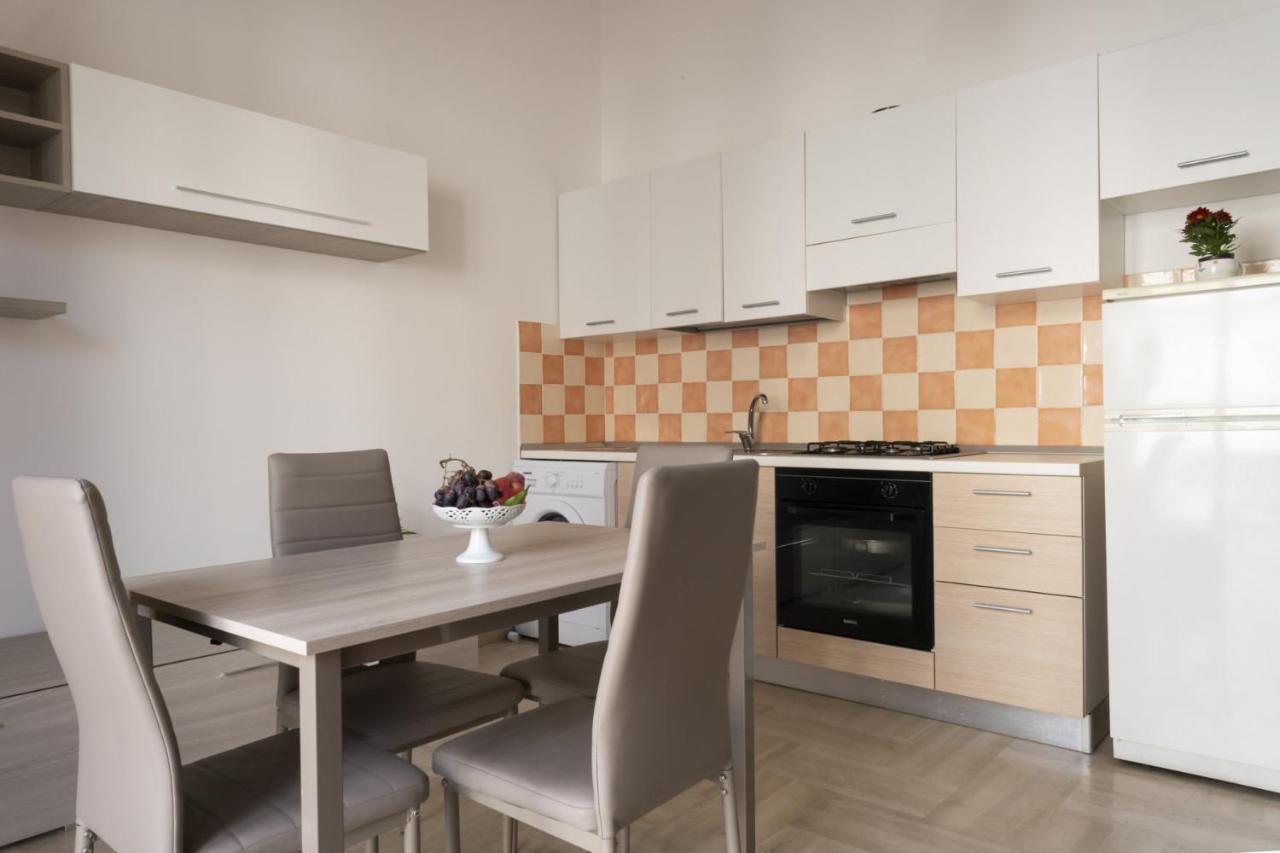 Dimora Del Corso Apartment เวียสเต ภายนอก รูปภาพ