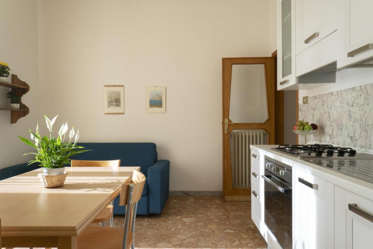 Dimora Del Corso Apartment เวียสเต ภายนอก รูปภาพ