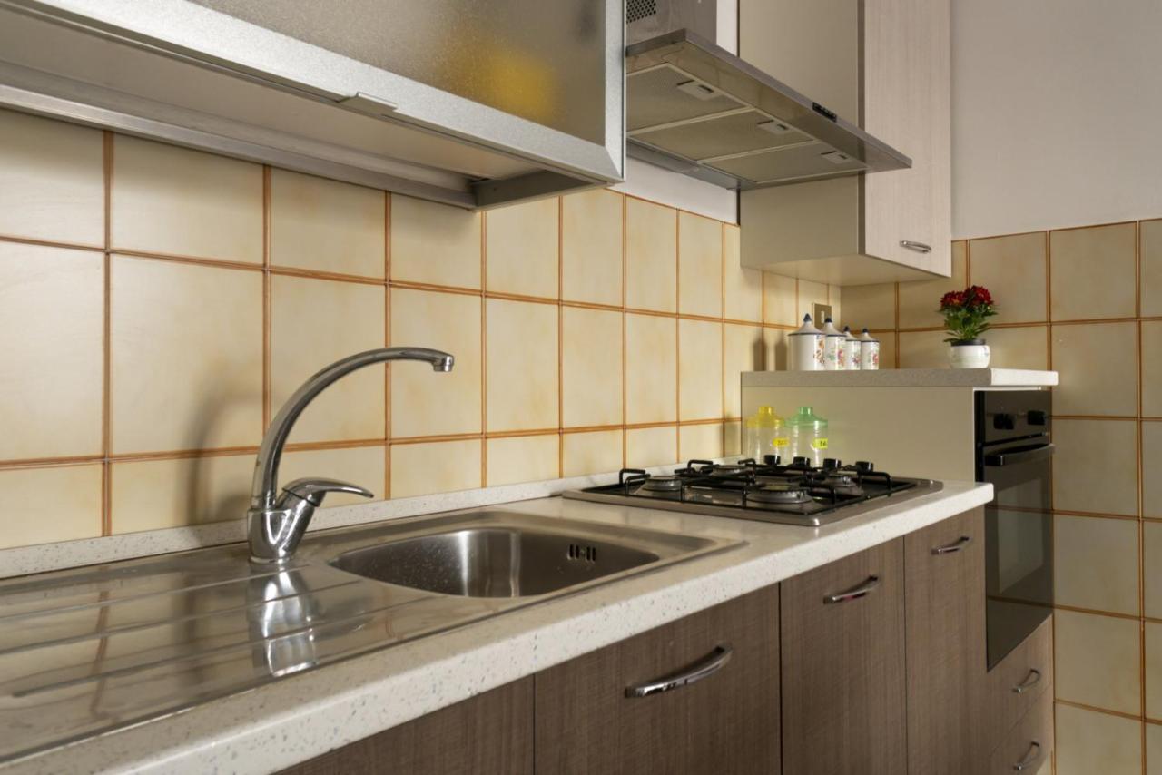 Dimora Del Corso Apartment เวียสเต ภายนอก รูปภาพ
