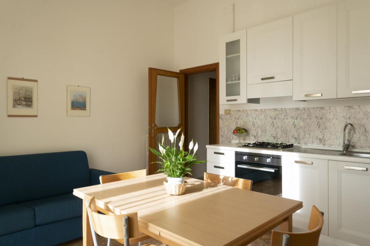 Dimora Del Corso Apartment เวียสเต ภายนอก รูปภาพ