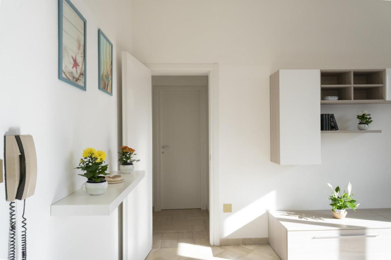 Dimora Del Corso Apartment เวียสเต ภายนอก รูปภาพ